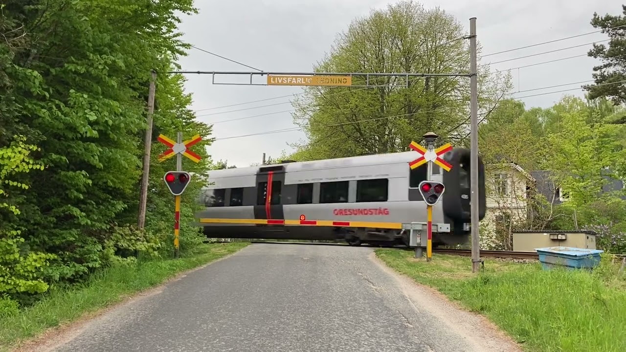 Järnvägsövergång Valje (Vidriksbergsvägen) / Swedish railroad crossing