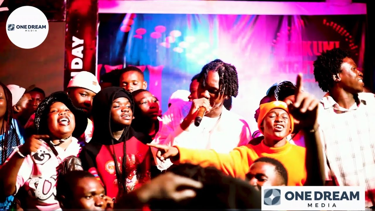 FULL SHOO UTAPENDA JINSI SUNNY VOICE ALIVYO IMBA NA KUWAKOSHA MASHABIKI ZAKE NI BALAA