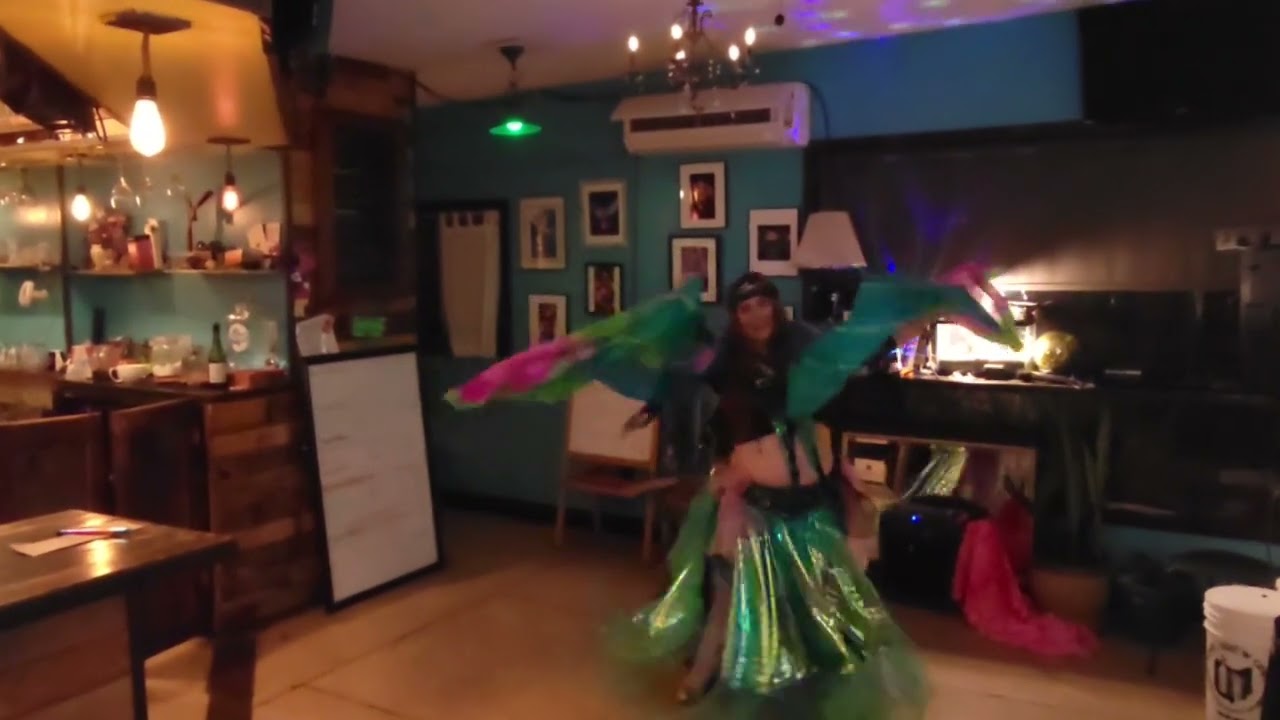 Belly Dancing at Next Door - Dorothea Dances to Wala Marra