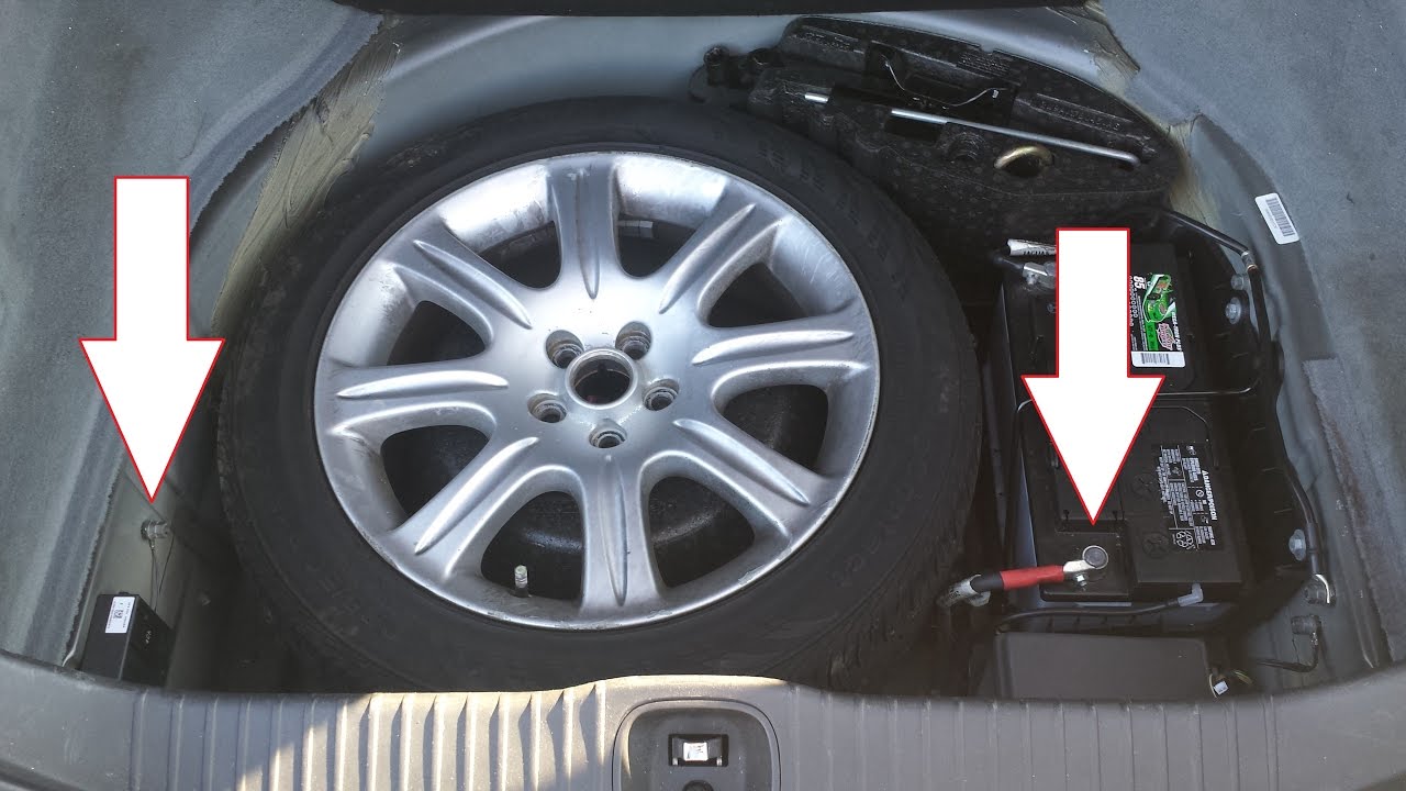 Jump Start Dead Battery Using a Jaguar as a Booster - Battery in Trunk/ Boot