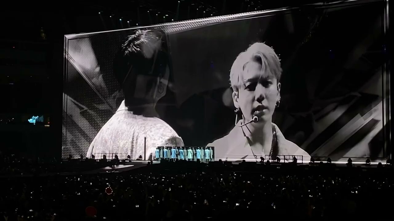 BTS Blue & Grey PTD on Stage LA SoFi Day 3 12.1.2021 [Fancam]