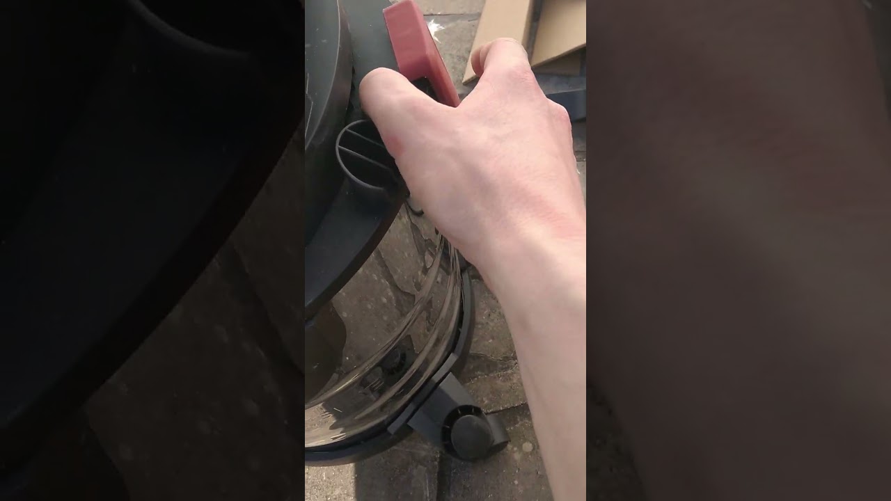 Vidéo : comment monter l'aspirateur Parkside?
