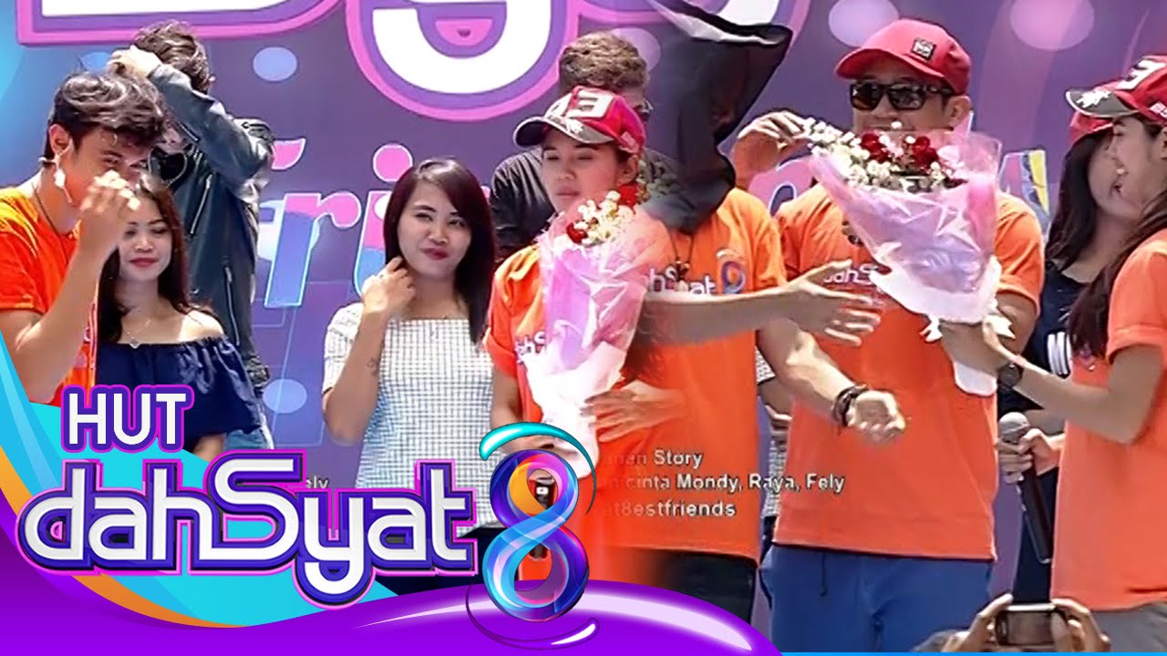 Wow Mondy Memberi Bunga Ke Raya Dengan Mata Tertutup [HUT DAHSYAT 8ESTFRIEND] [24 Mar 2016]