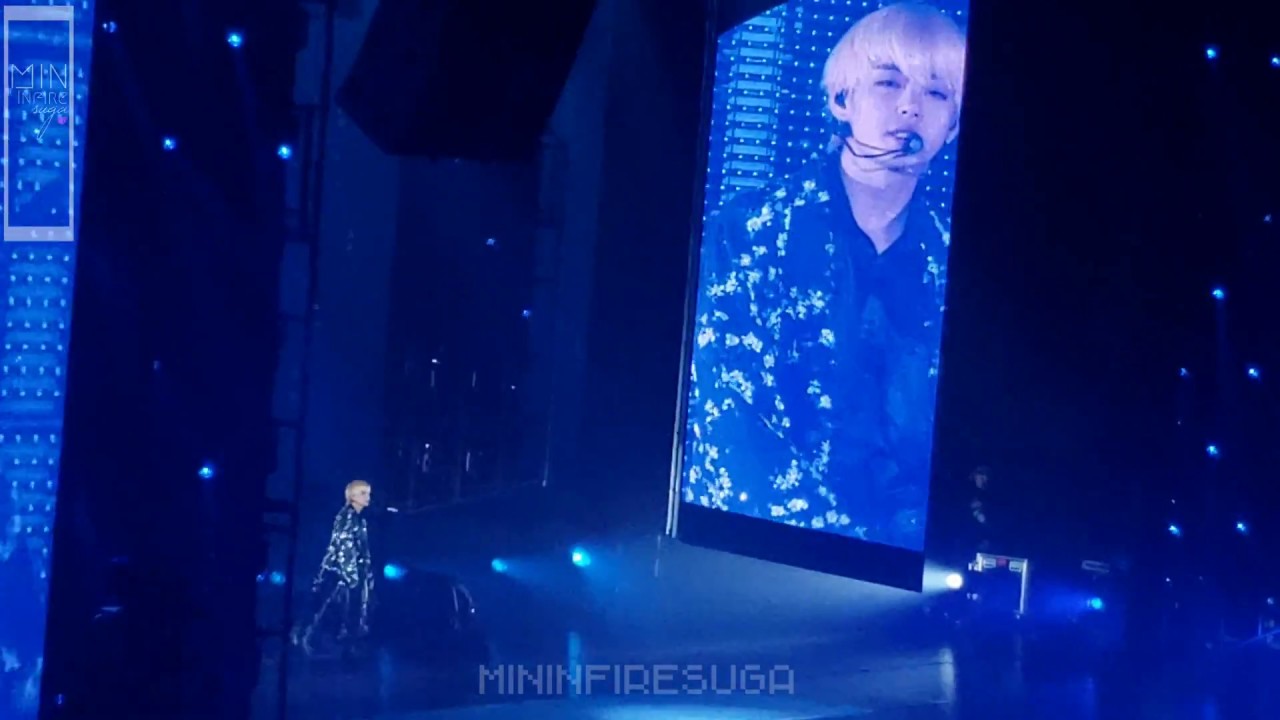 180922 VCR (V focus) + Singularity (V solo) - BTS 방탄소년단 LOVE YOURSELF in Hamilton Day 2