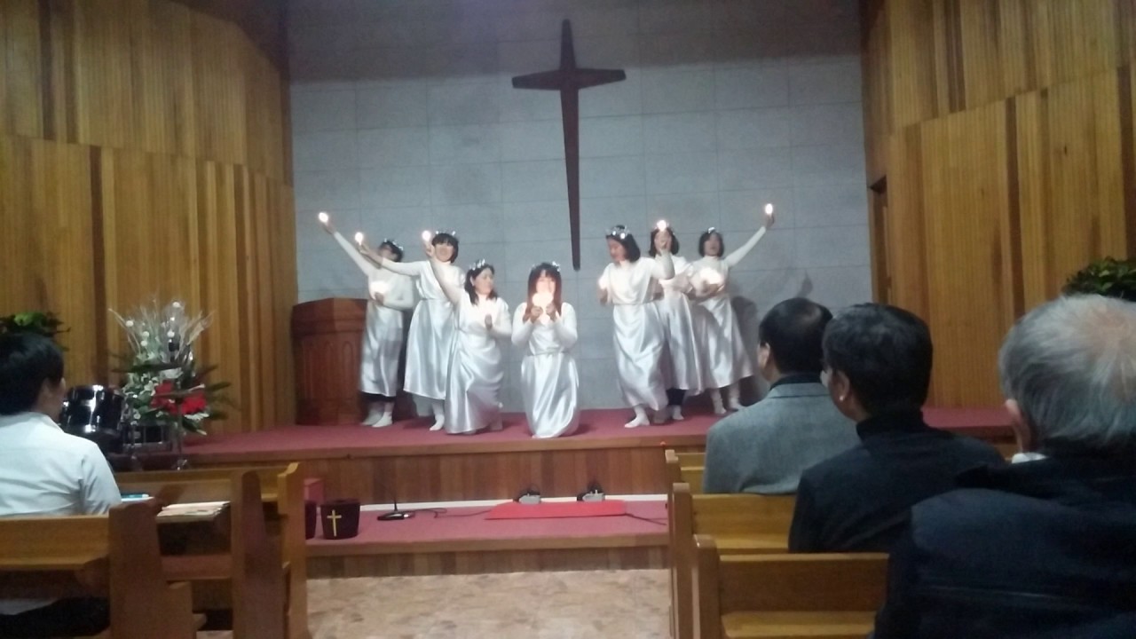 2여 촛불찬양 고요한밤 거룩한 밤