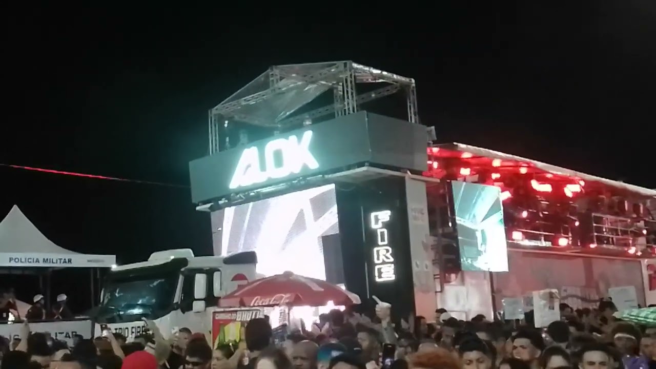 Alok no carnaval na avenida litorânea em São Luís 2026.