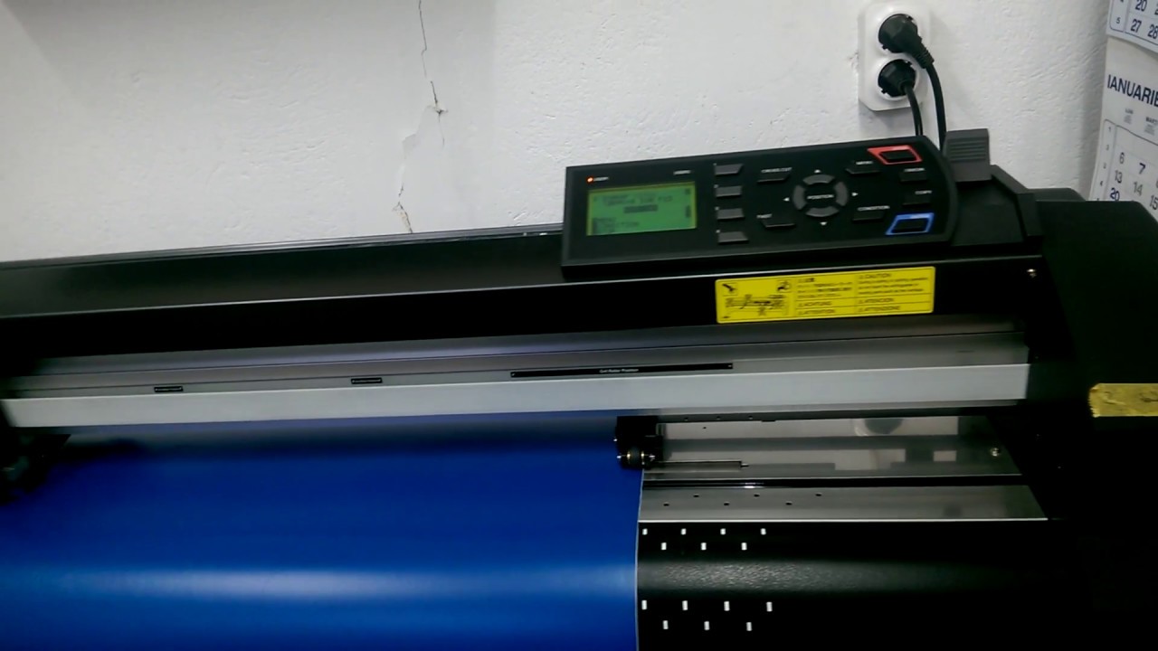 Graphtec FC 8000 - vinyl cutting