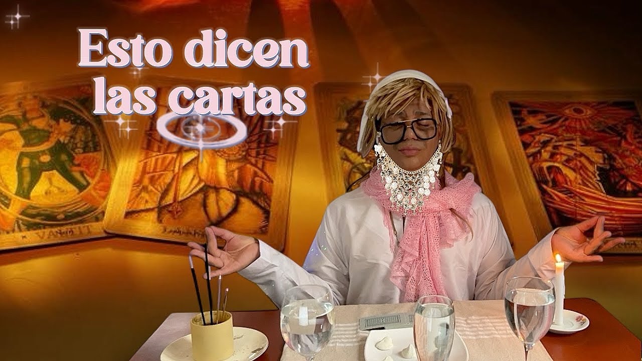 Mima revela el Futuro con las Cartas
