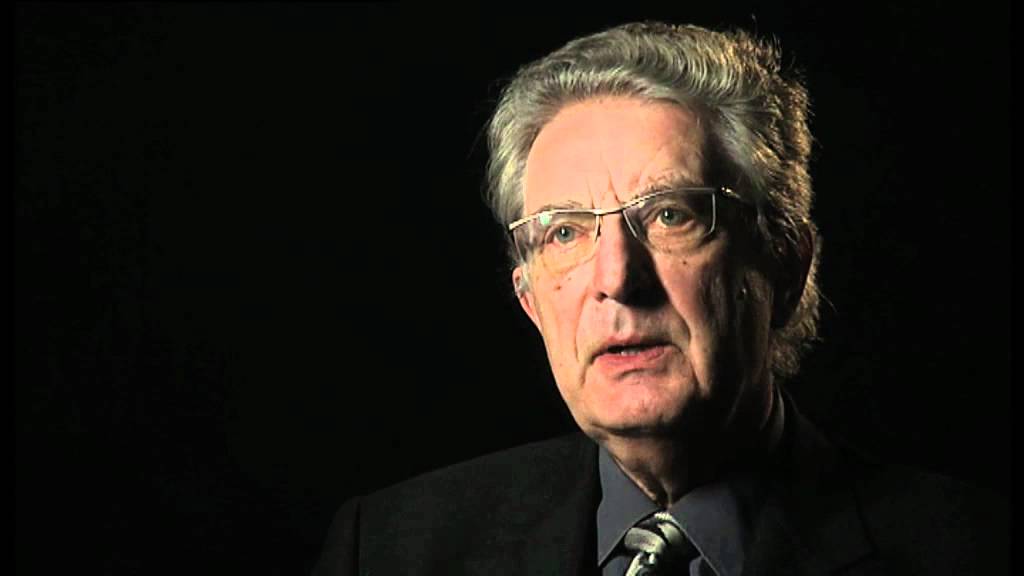 Gerhart Baum: Paradoxie des RAF-Terrorismus