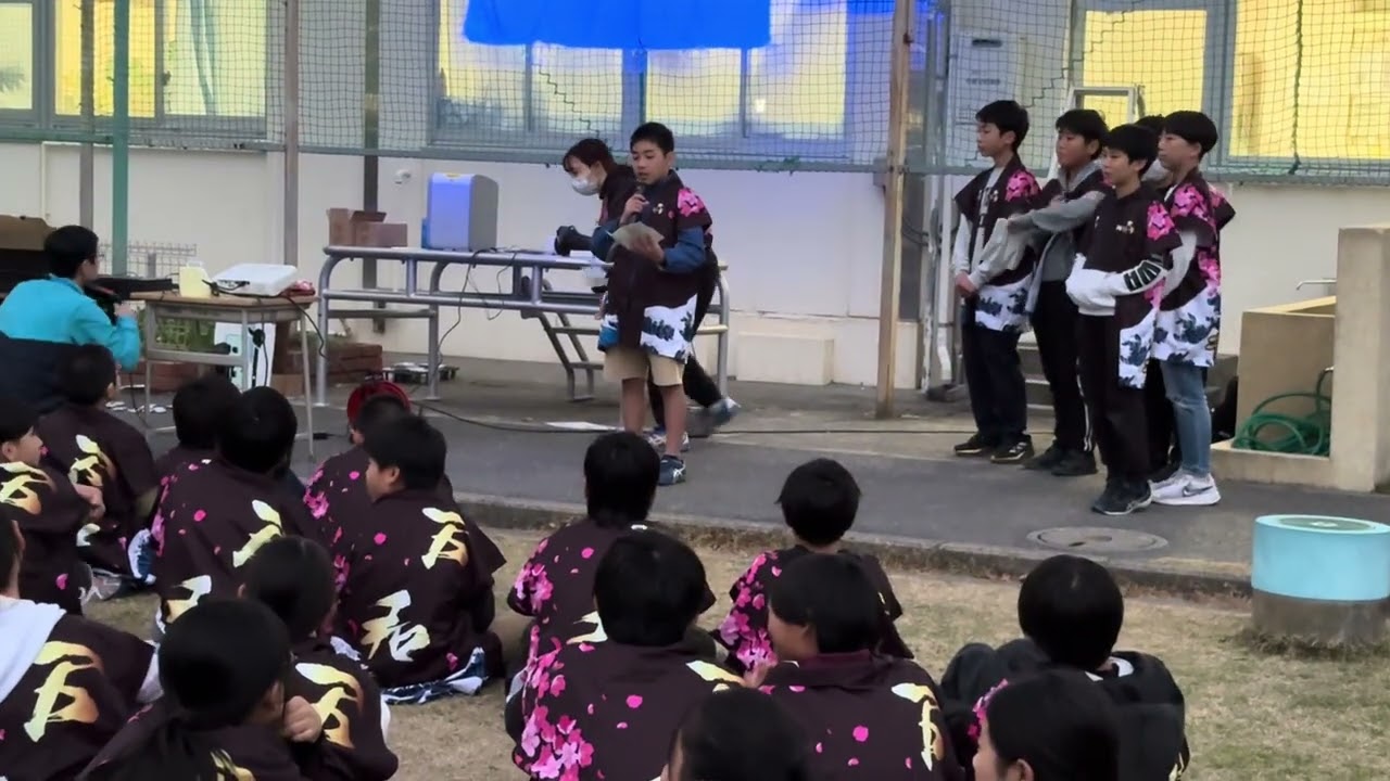 下和泉小学校キャンドルフェスティバル、６年生の発表