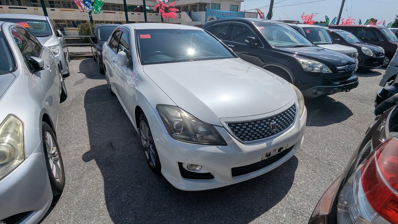 Johnny's Used Cars Okinawa - 2008 Toyota Crown (18995)