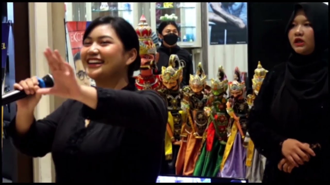 HARI WAYANG NASIONAL   PENAMPILAN SENI SISWA SMAN 1 SUMEDANG DAN PAGELARAN WAYANG GOLEK TRIO DALANG