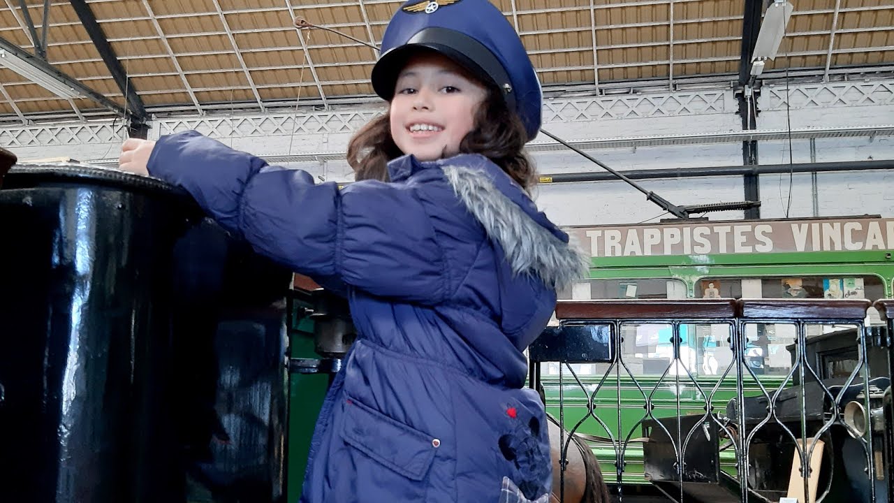 Eza visited the museum of public transport in Wallonia (TEC) | Dreamland Eza