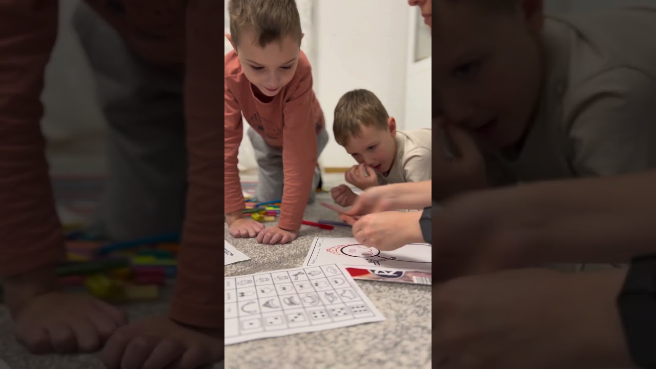 Задание от Снеговика #happy #family #enjoy #funny #winter #kidsvideo #christmas #kids #challenge