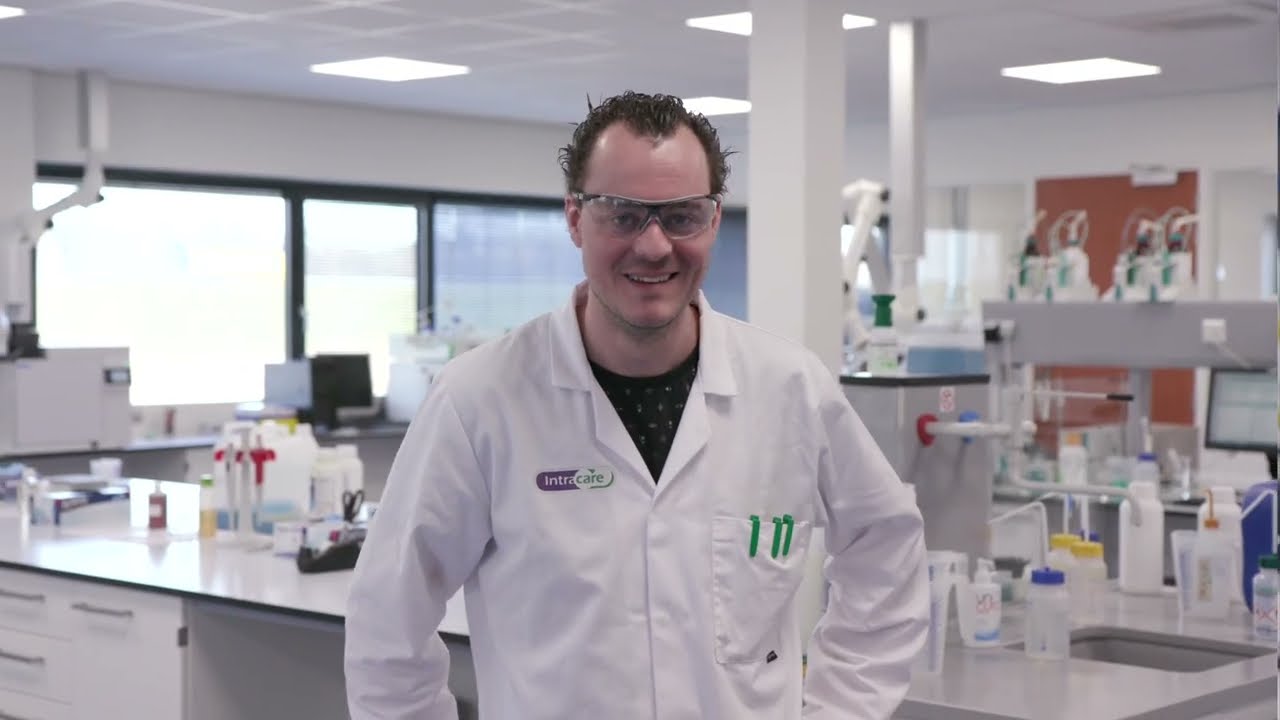 Wat kun je worden met de opleiding Chemie? – Alumnus Nick vertelt - Avans Hogeschool