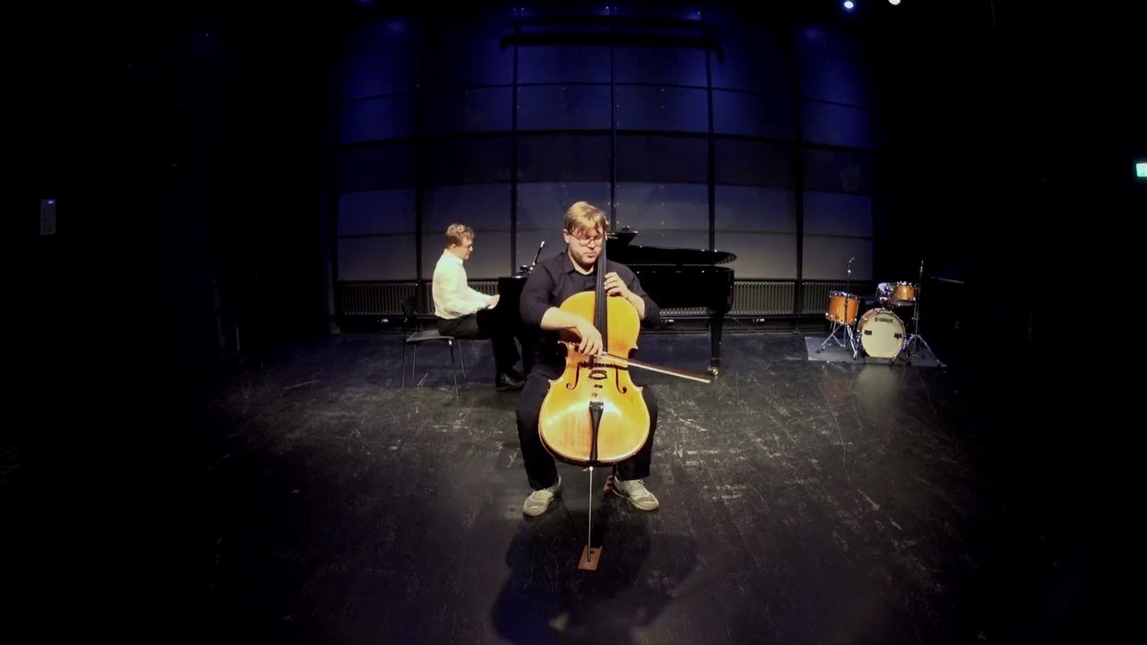 Joseph Haydn: Cello Concerto in D-major - Exposition and Cadenza (Reiner Ginzel) // Elis Hakola