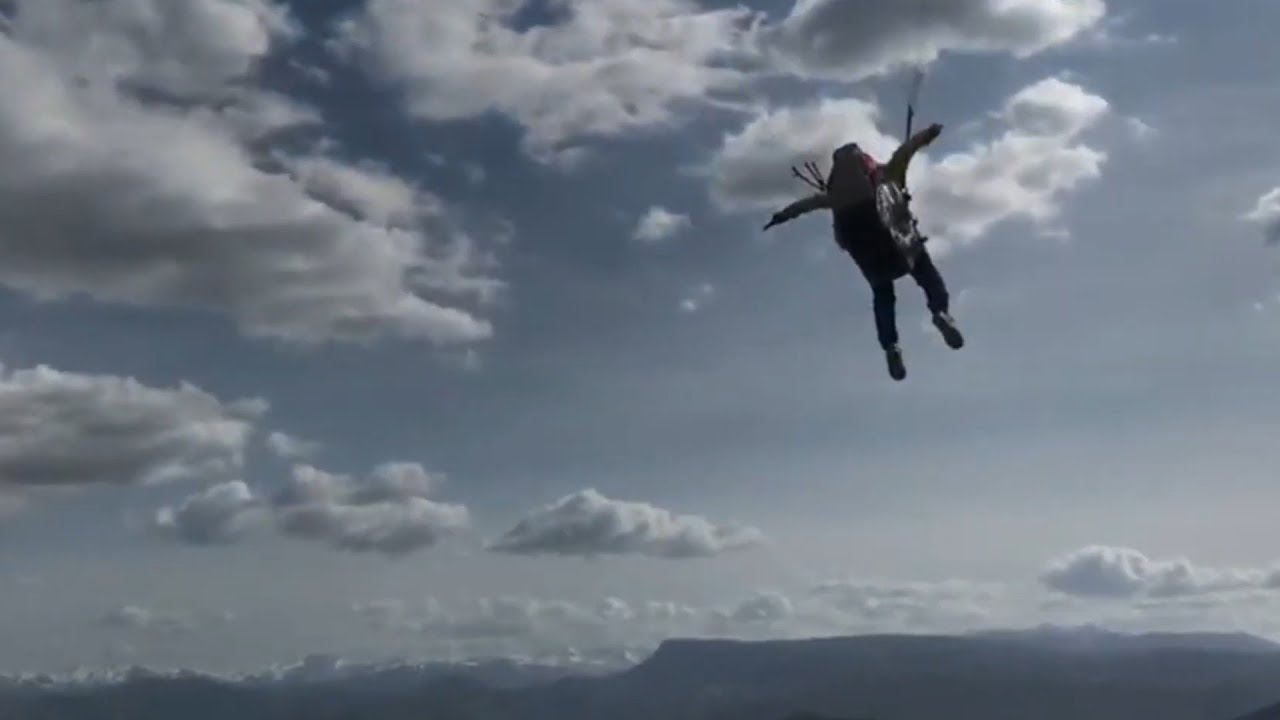 paragliding strong wind  skywalk tonic 16