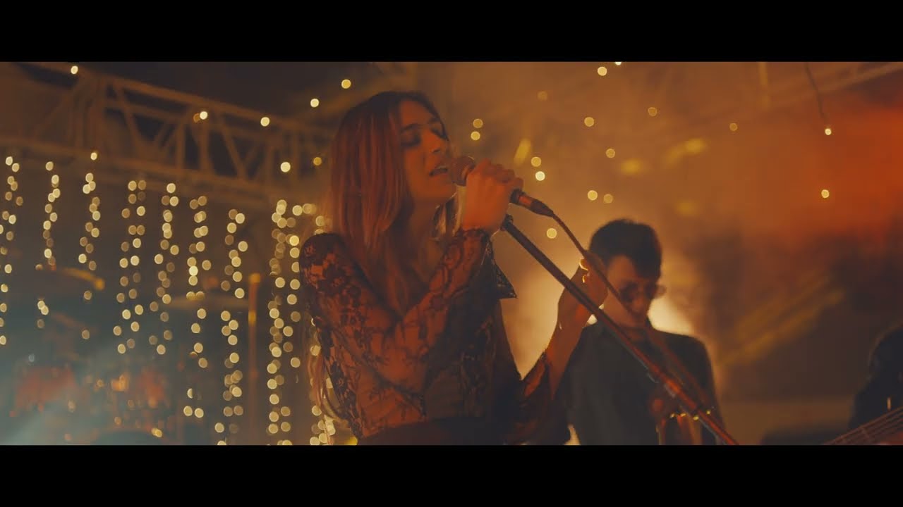 CUATRO CUARTOS - VALERIA SANTACRUZ -LO QUE TENIAS CONMIGO