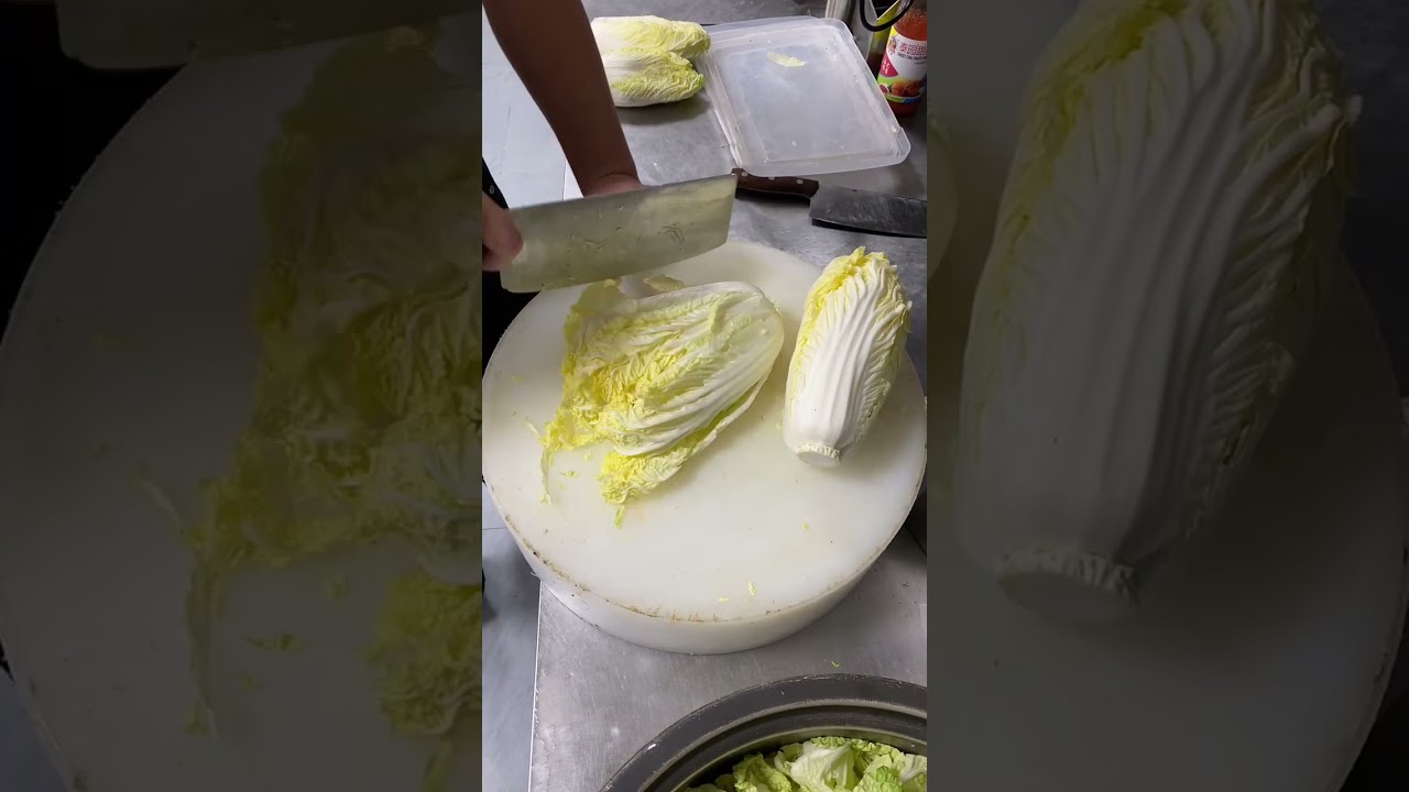 beautiful vegetables carving idea /how to make a gift form cabbage/how to carve fruits & vegetables