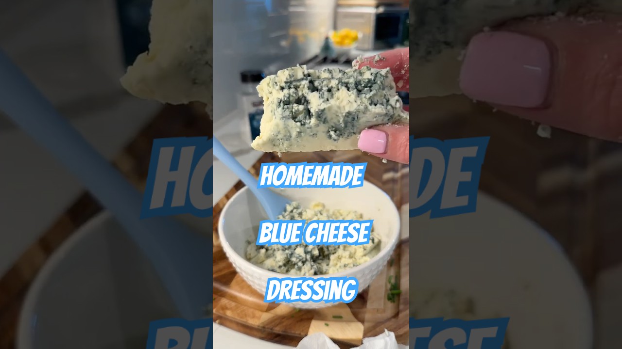 Homemade Gourmet Blue Cheese Dressing | Easy & Creamy Recipe for Salads, Wings, and More!