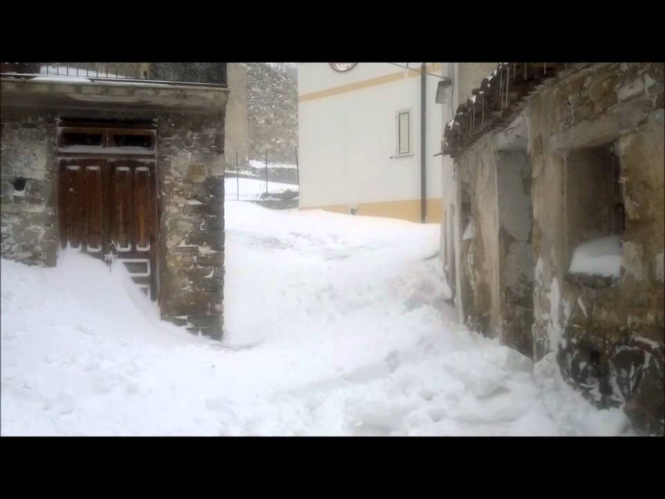 nevicata a plataci.wmv