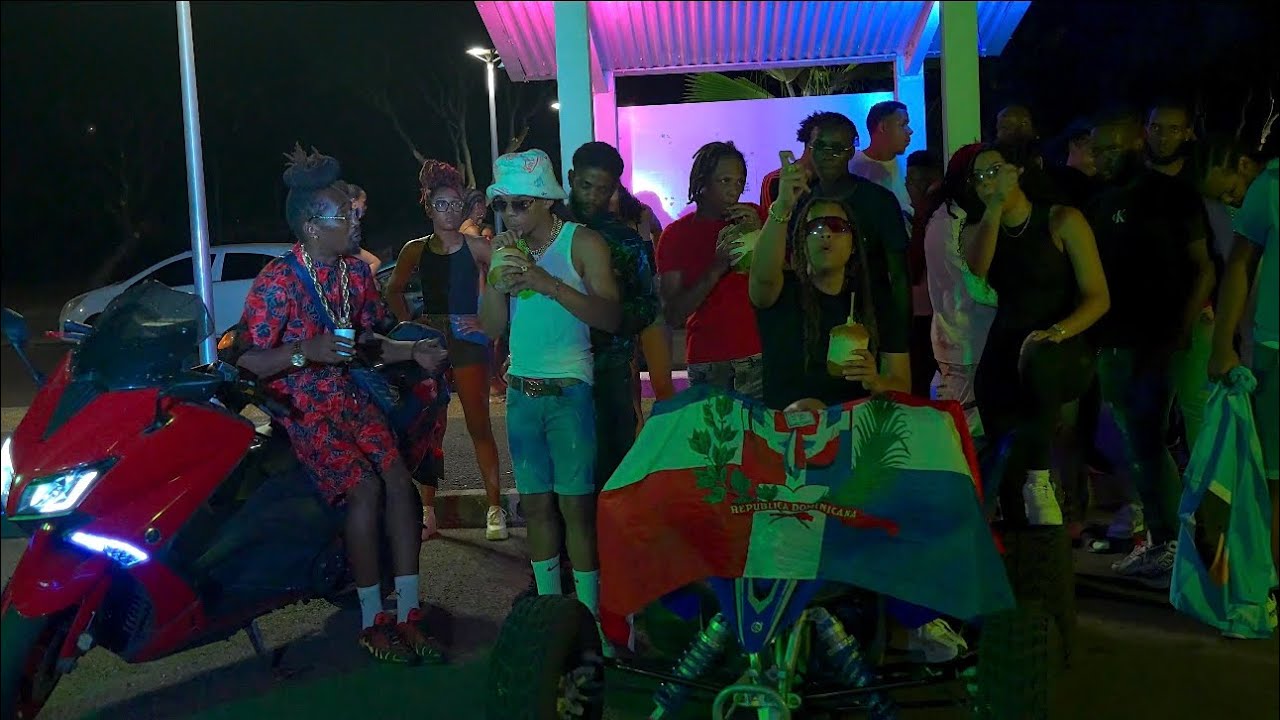 Meryl - Dembow Martinica (feat. Dj Tutuss, Lamasa, Jozii, Noelia, Shannon & Yozo) (Clip Officiel)