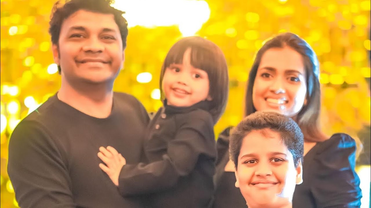 ජොලියට හදපු සිංදුවක්  බලන්න වචන #music  #livemusic  #funny ආදරයට ආදරය කරන අයට