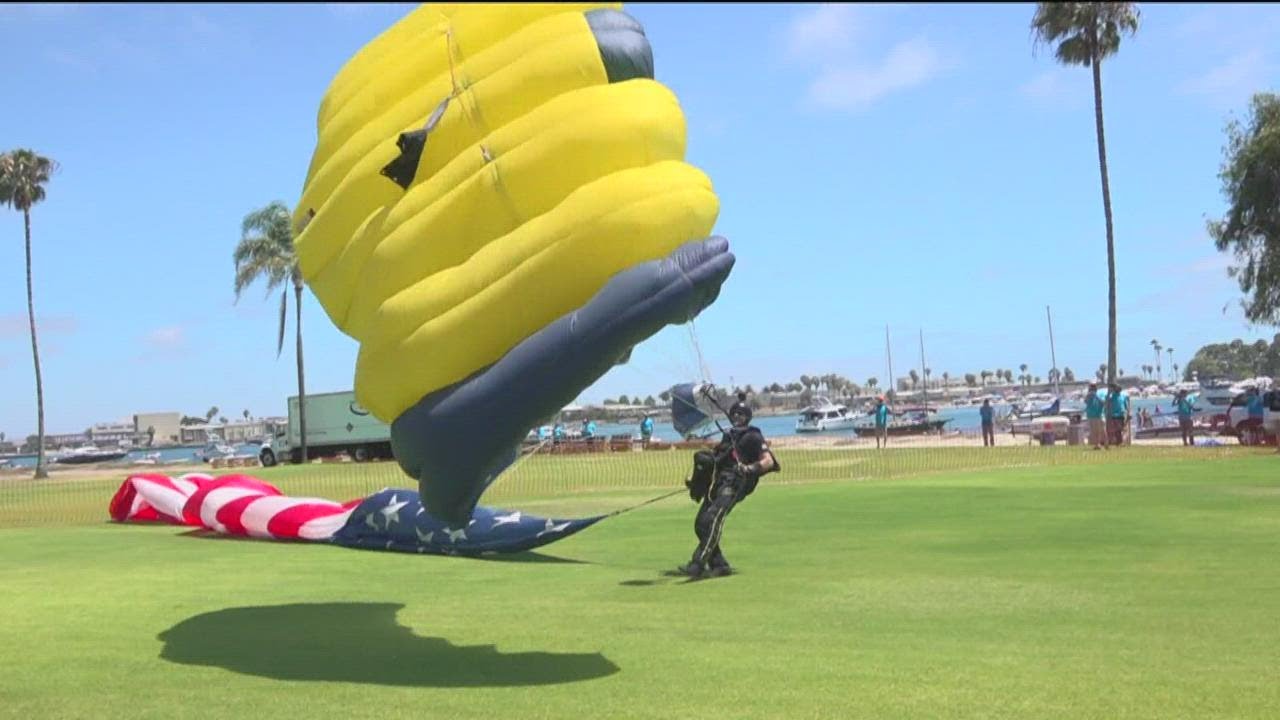 Coronado 4th of July parade and celebration