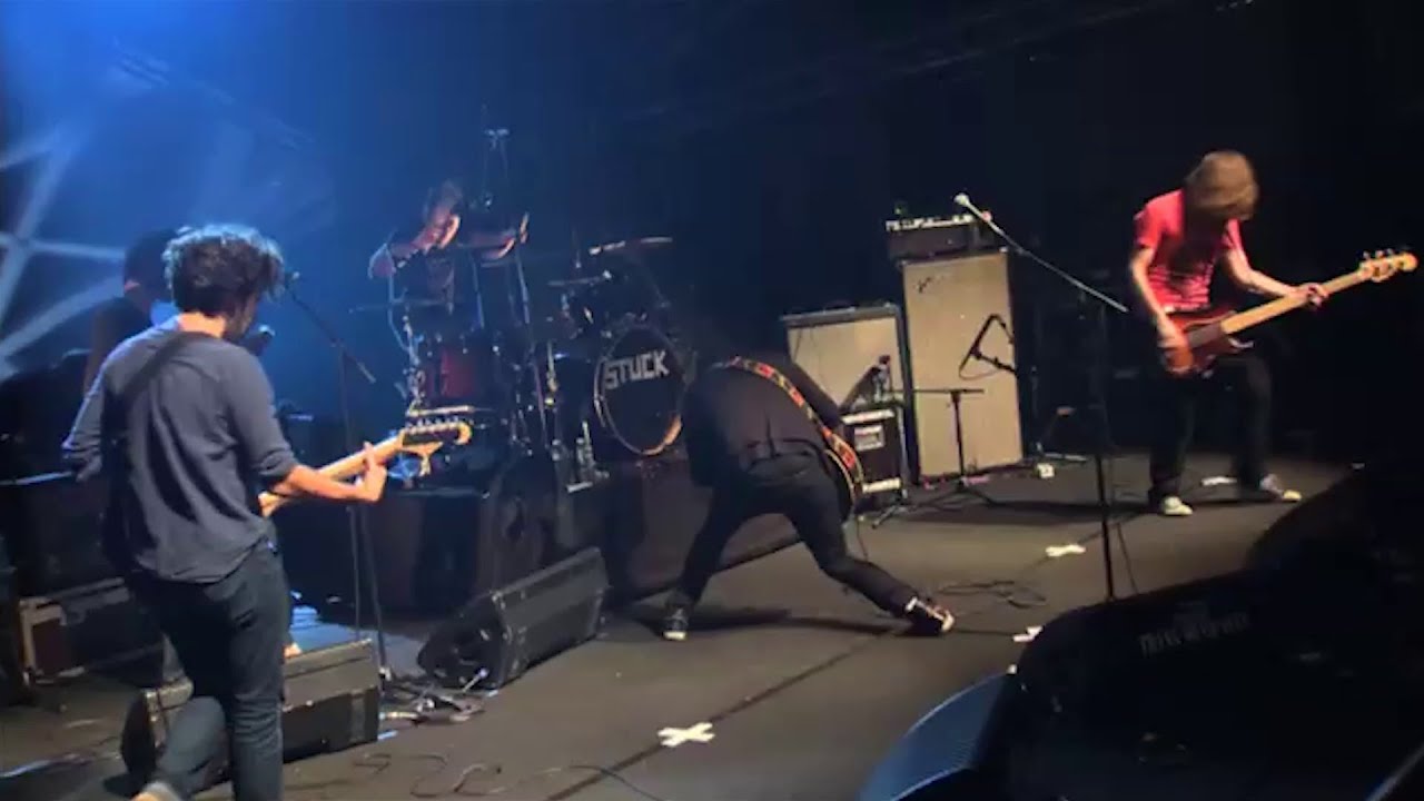 Stuck in the Sound - Teen Tale / Don't Go Henry / Delicious Dog [LIVE]