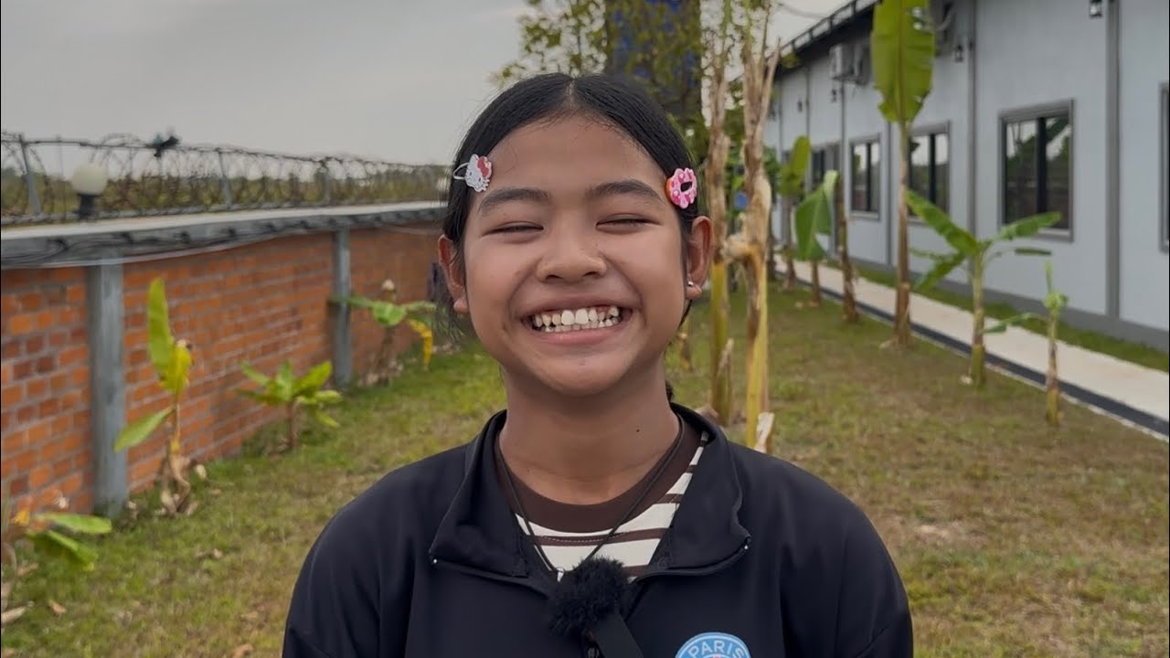 DLM Cambodja - Nary, 16 år