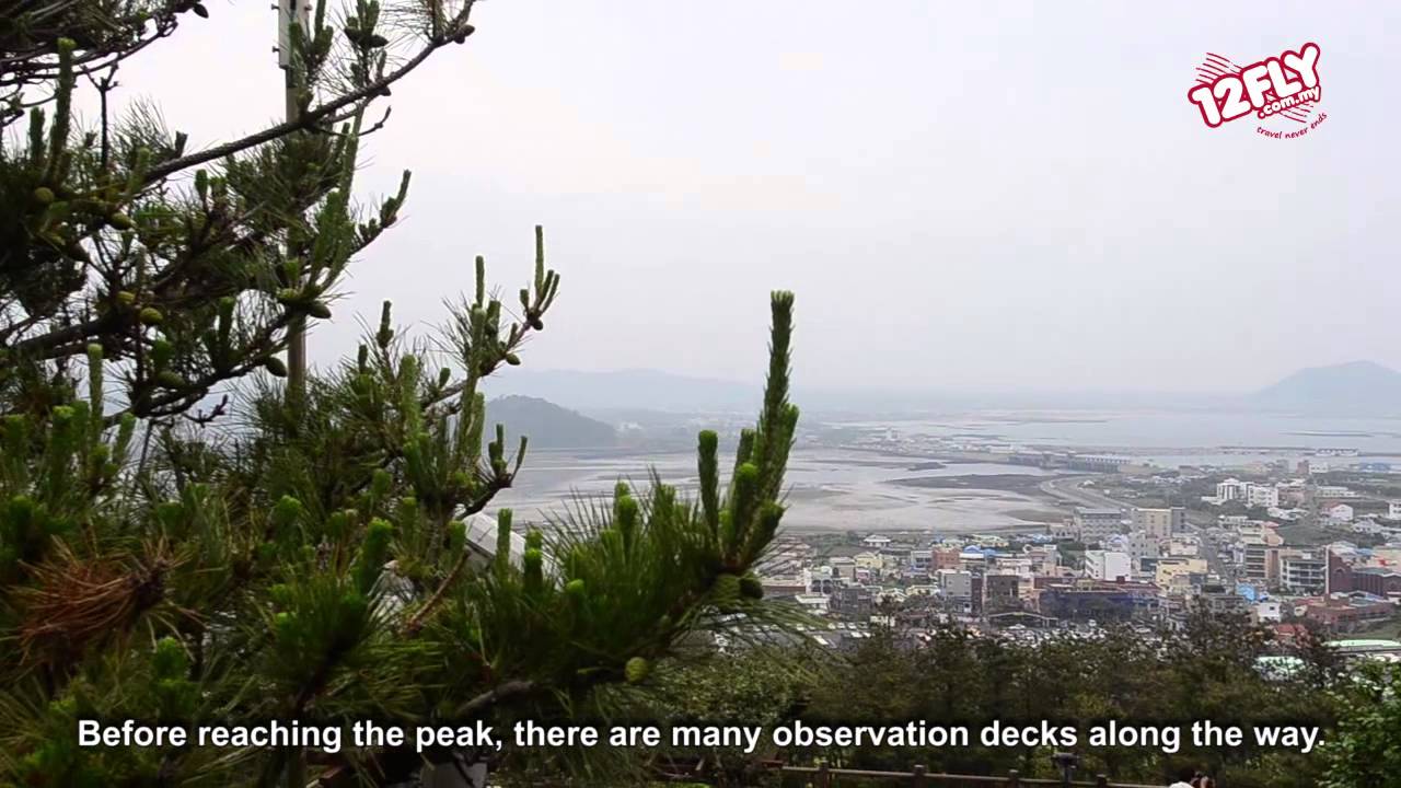 12fly TV - Yumi Wong at Seongsan Ilchulbong