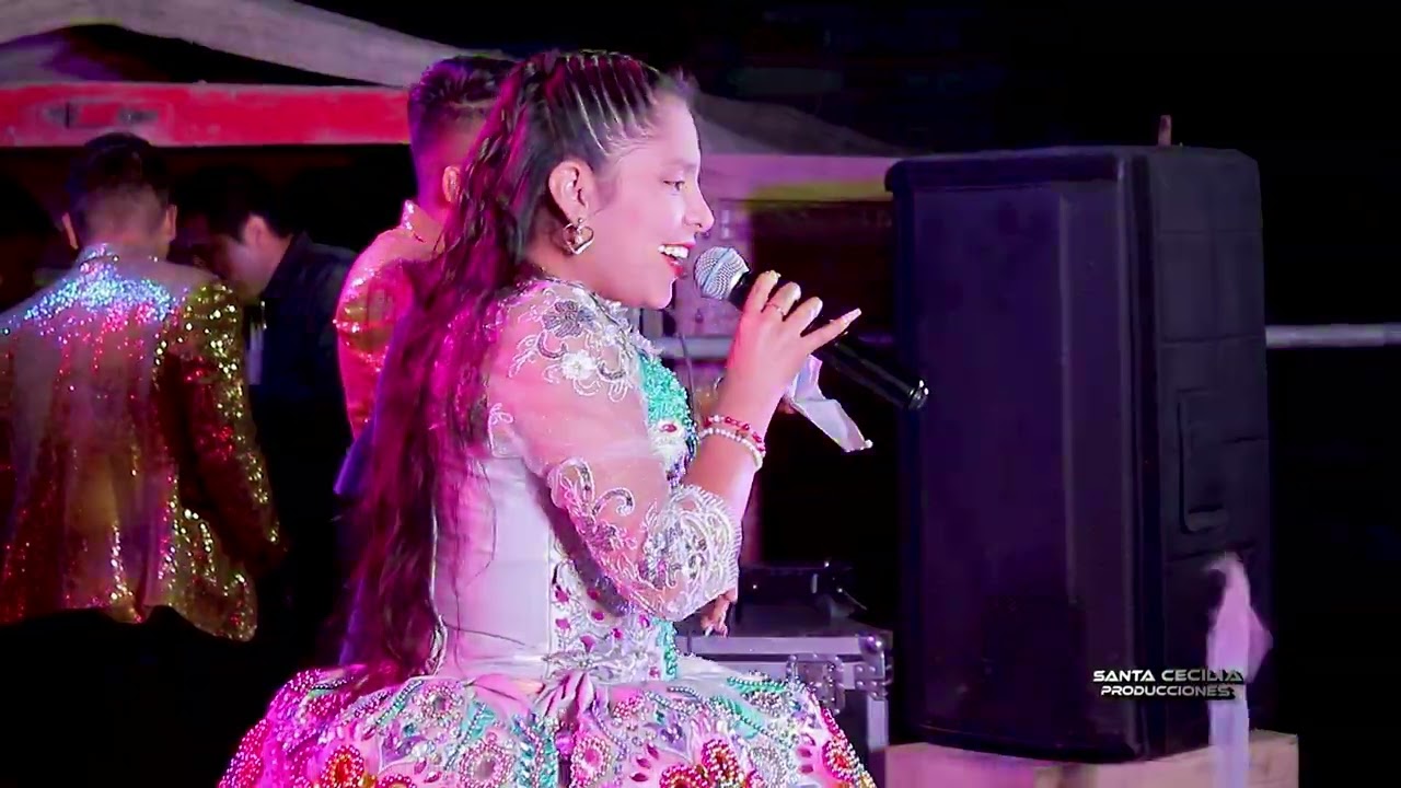🎶🎤𝐌𝐄𝐋𝐋𝐘 𝐅𝐋𝐎𝐑𝐄𝐒 - CONCIERTO EN VIVO (Huasta 2022)