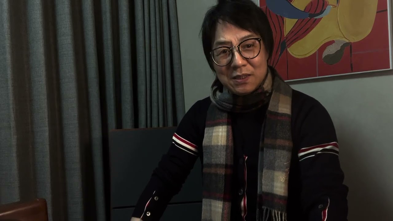 太狠：军委副主席何卫东死了，官宣是自我了断，北京有人警告习，下一个就是你
