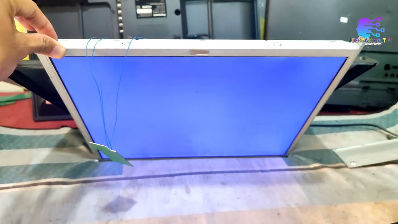 perbaikan LED TV blank Kebiruan Bergaris Tv universal CN