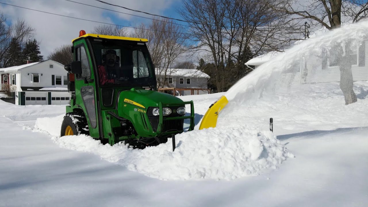 ULTIMATE John Deere 2032R 4k Snowblower 3 Feet of Snow with Drone