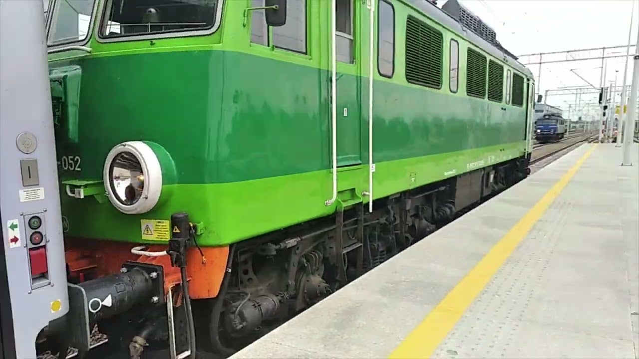 Złapałem EU07-052 na stacji Olsztyn Główny! Nagranie z 16.07.2023