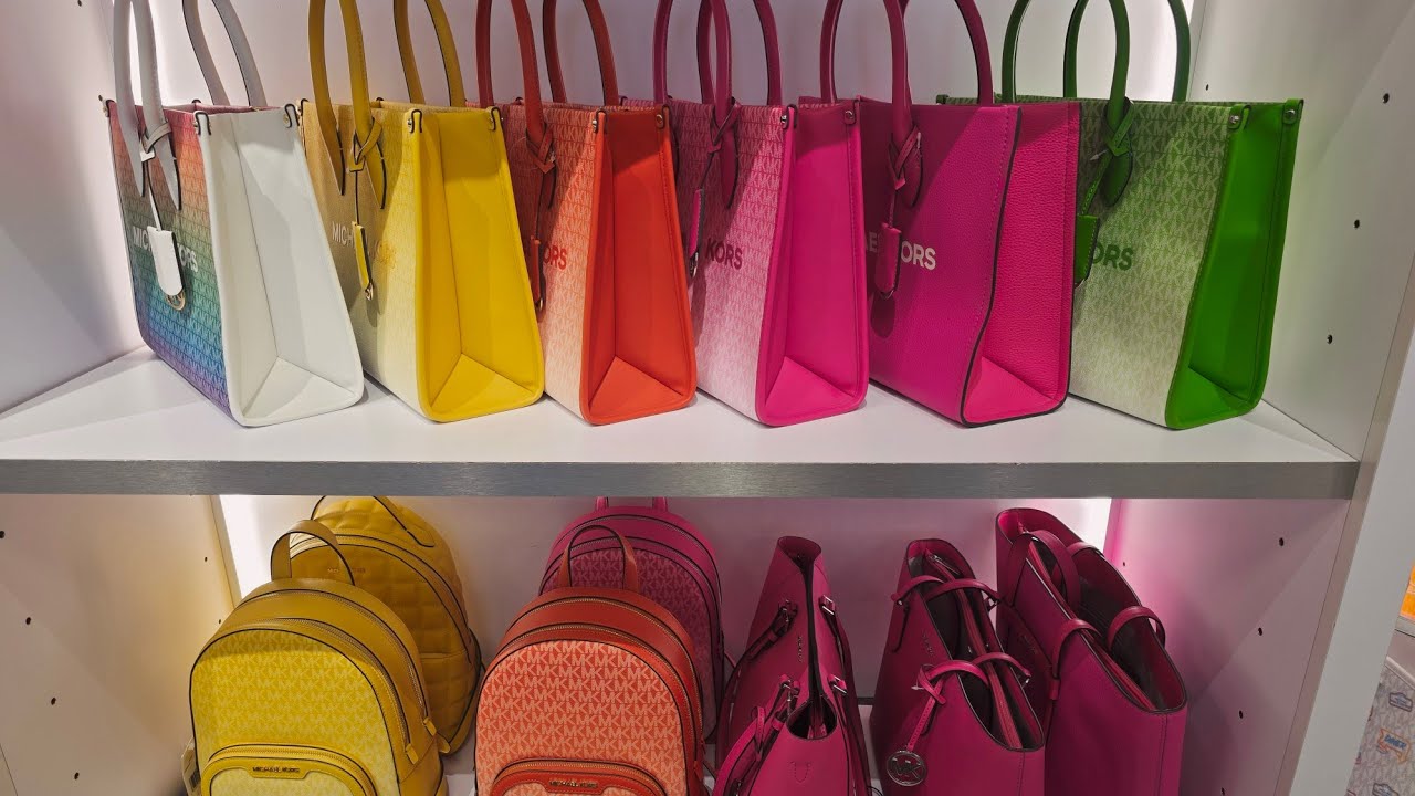 😍MICHAEL KORS OUTLET🌻~ NEW~ LET'S BROWSE-BAGS- WALLETS & MORE🥰👛👜
