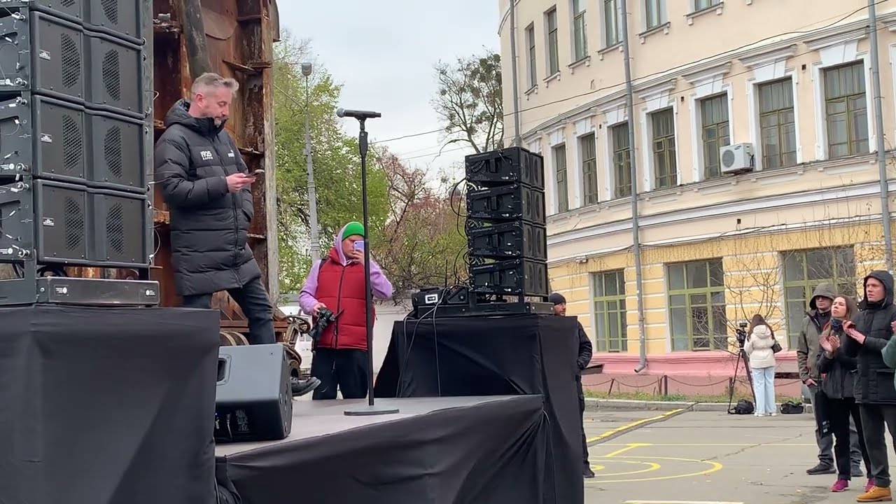 Сергій Жадан. Під відкритим небом. Вірші на підтримку українських енергетиків (Київ, 16.11.2024) ч.2