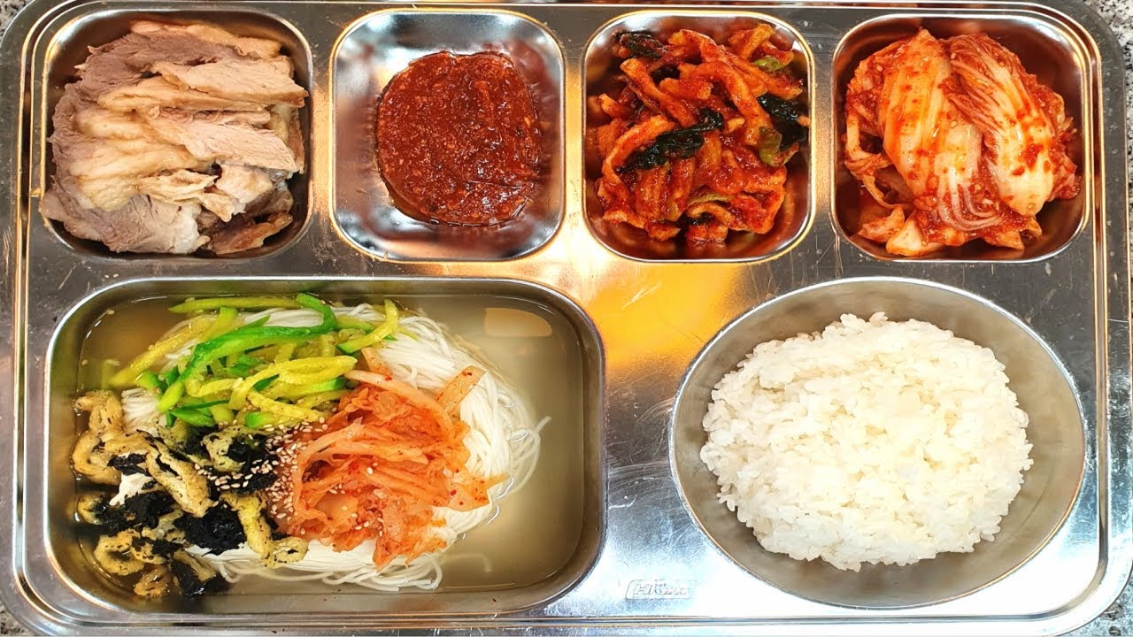 [ENG] 청도중고등학교 명품급식! 리필이 가장 많다는 