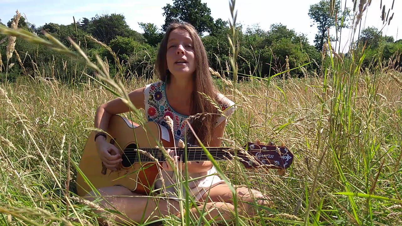 Olivia Fern - Calling Us Home (Live acoustic)