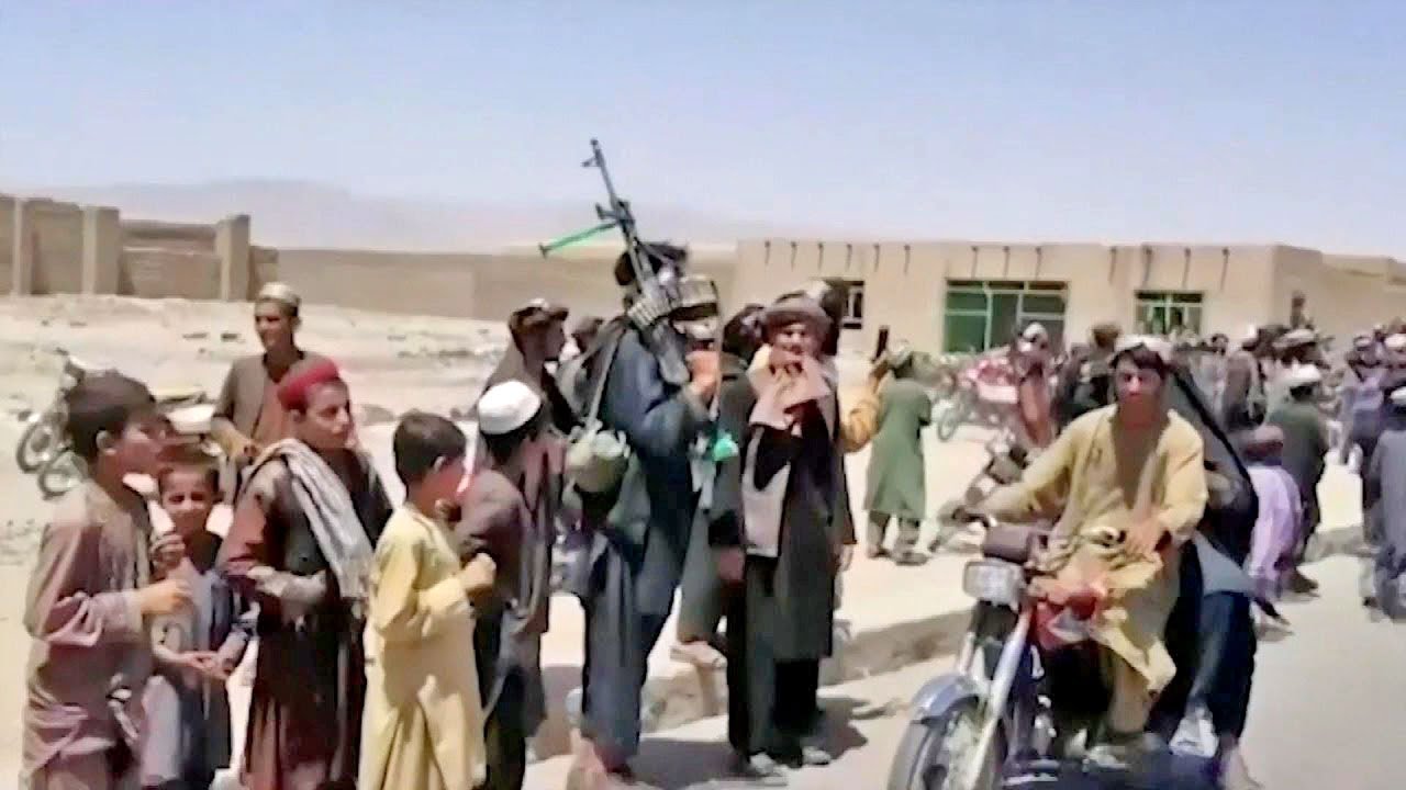 Chaos at Afghanistan Airport