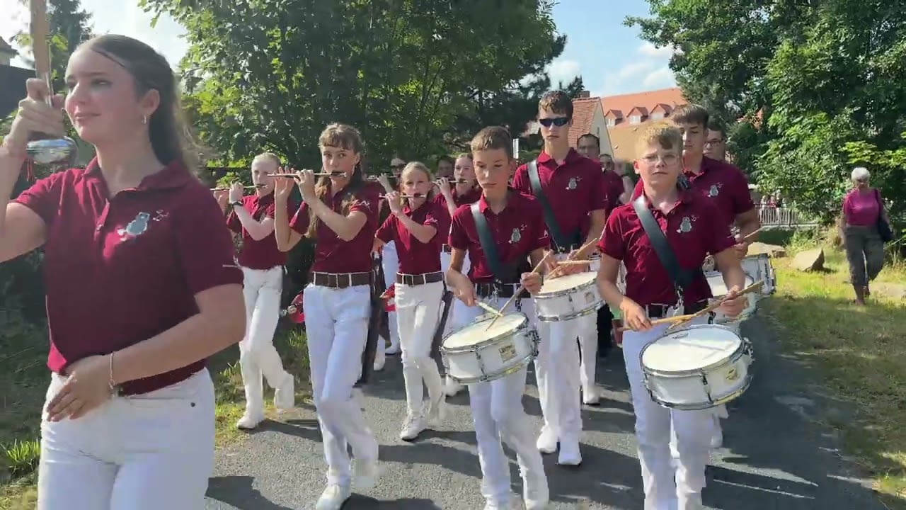 Forstfest Kamenz 2024 - Sportlerumzug mit Spielmannszug Kleinröhrsdorf