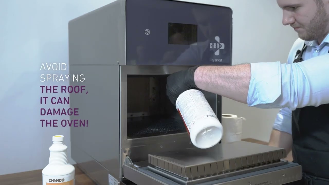 Lincat Cibo Plus speed oven cleaning.