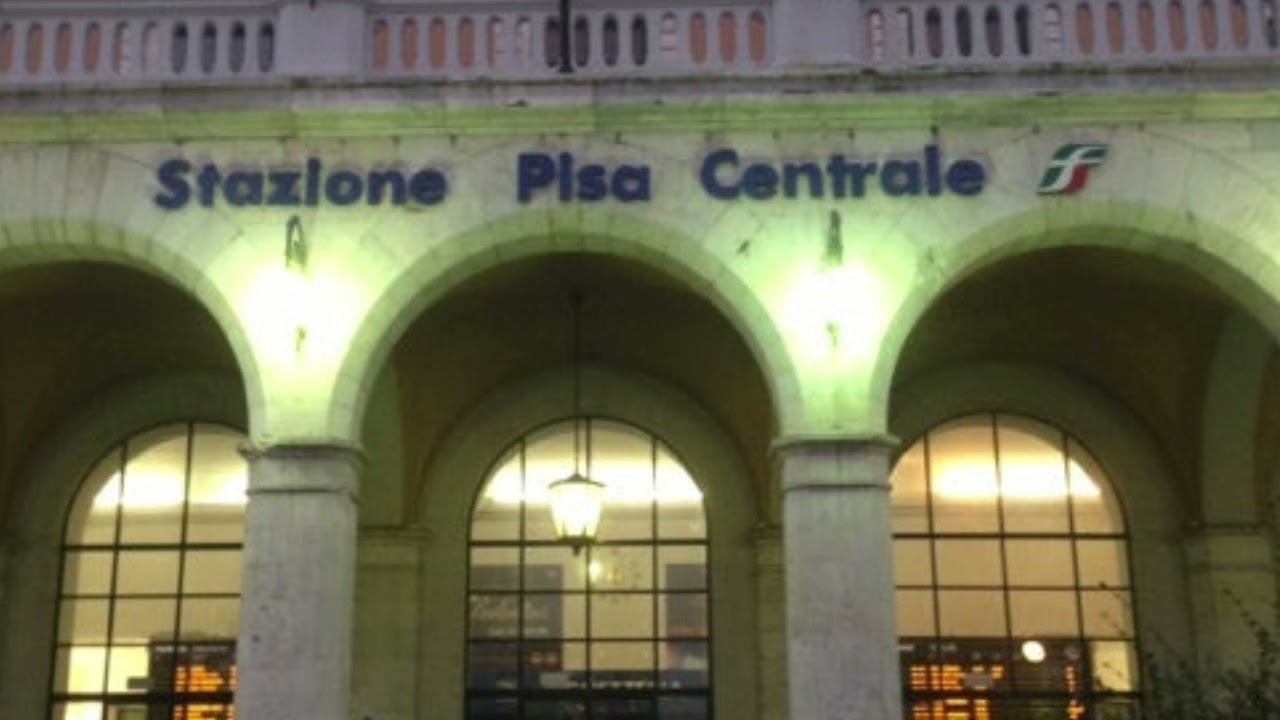 Annunci dalla stazione di Pisa centrale