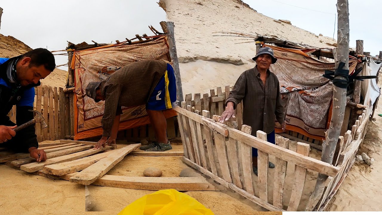 Tío Sabino FELÍZ con NUEVO CORRAL para sus PANCHAS| HOMBRE que VIVE SOLO en compañía de sus 3 cerdos