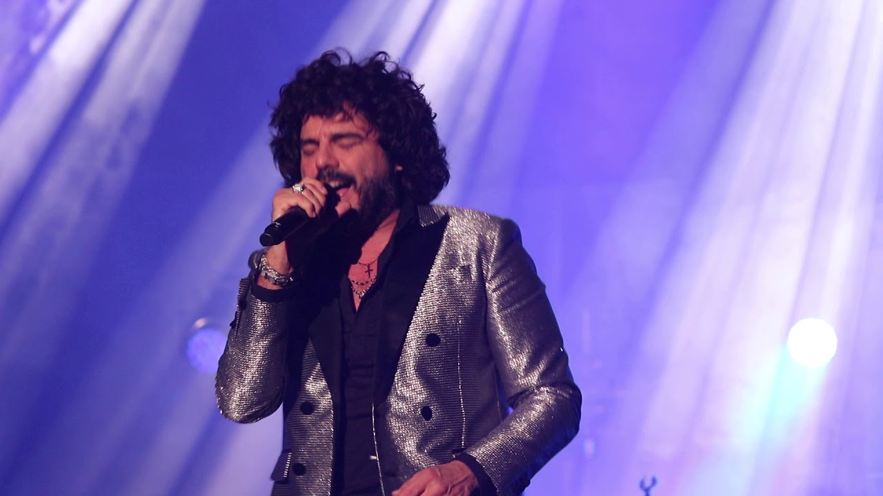 Francesco Renga comete live @ teatro Gesualdo l'altra metà tour 16/11/19 Avellino