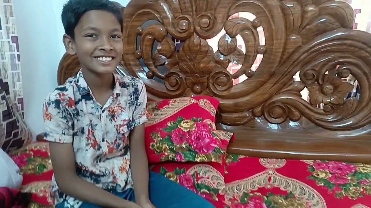 ছেলের সাফল্য দেখে মায়েরা সবচেয়ে বেশি খুশি হয় #