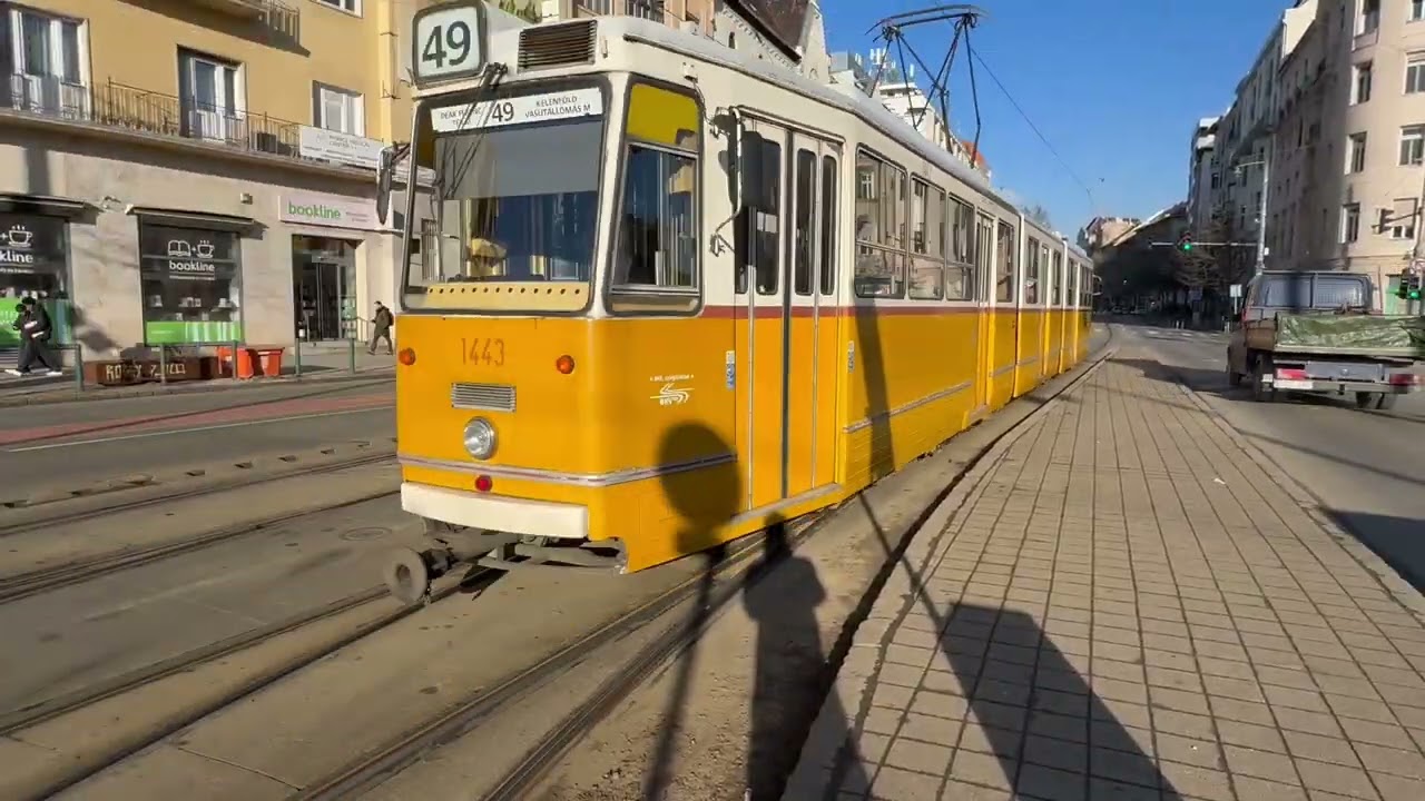 Móricz Zsigmond körtér villamos és busz spotting