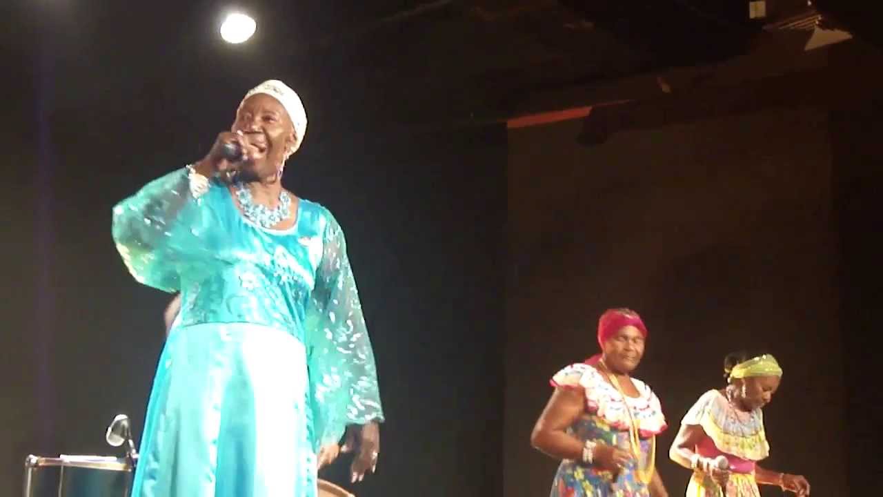lia de itamaracá @ centro cultural correios: nagô, nagô