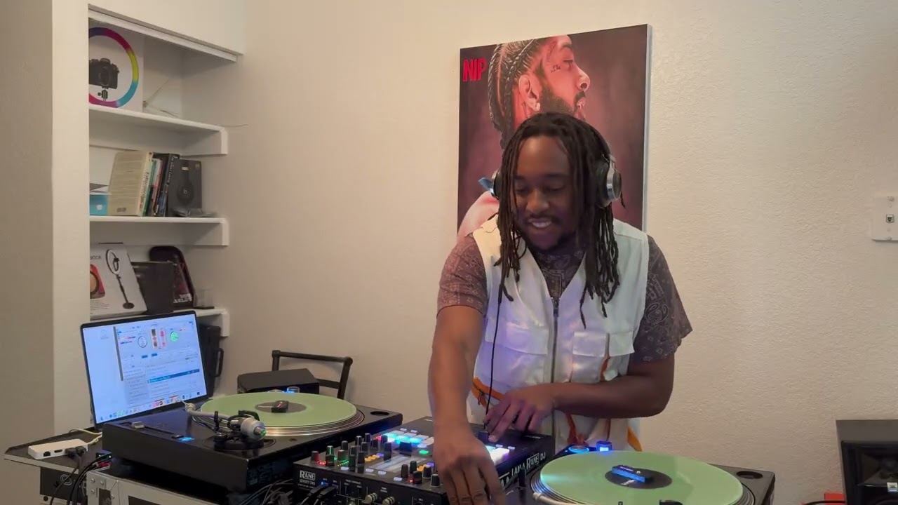 INTERNATIONAL MIX 2025